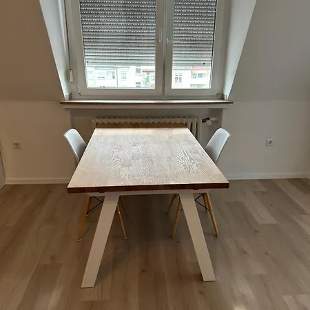 Und Stadionnah アパート ドルトムント